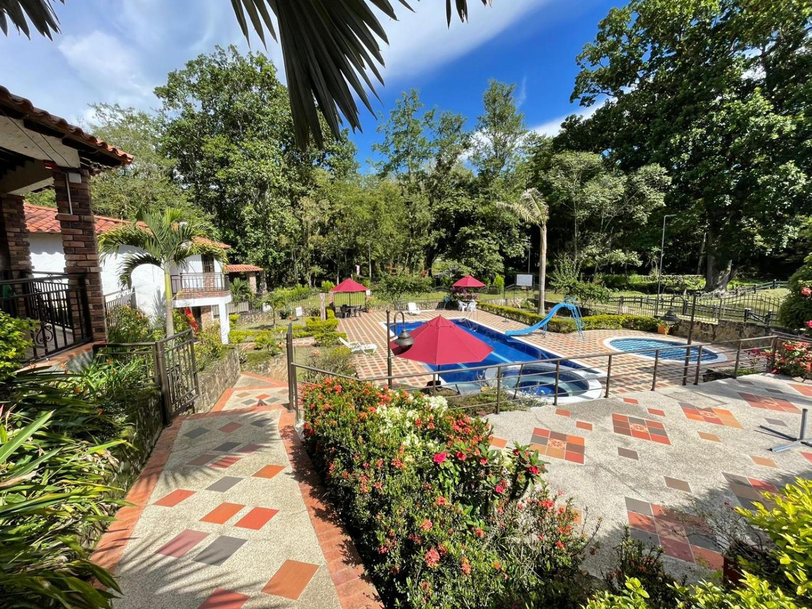 Rancho San Luis, Páramo Esterno foto